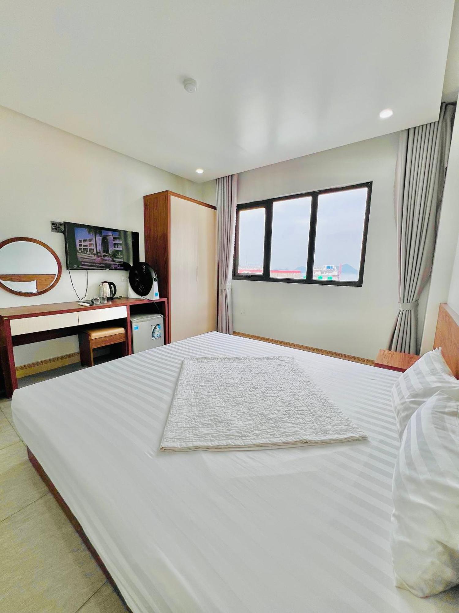 An Duong Hotel Cat Ba Chan Chau Bagian luar foto