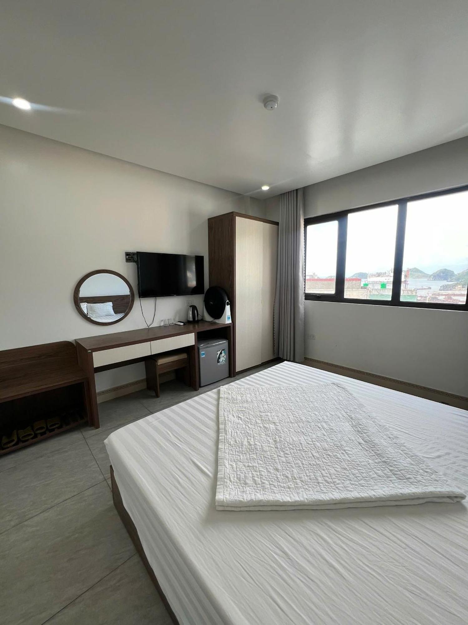 An Duong Hotel Cat Ba Chan Chau Bagian luar foto