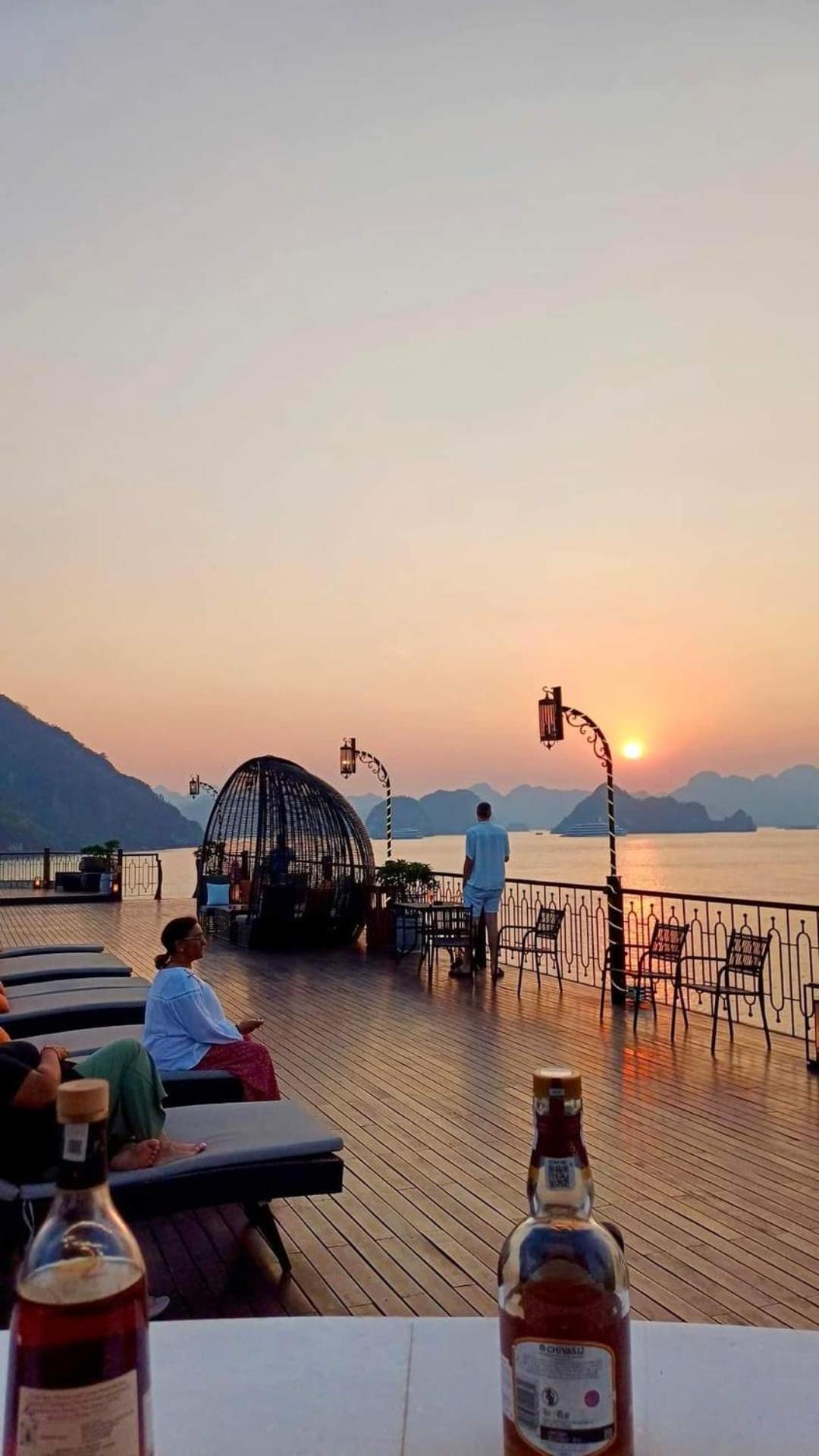 An Duong Hotel Cat Ba Chan Chau Bagian luar foto